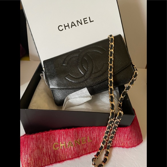 ❤️CLASSIC CHANEL WALLET ON A CHAIN ❤️ - Picture 13 of 13
